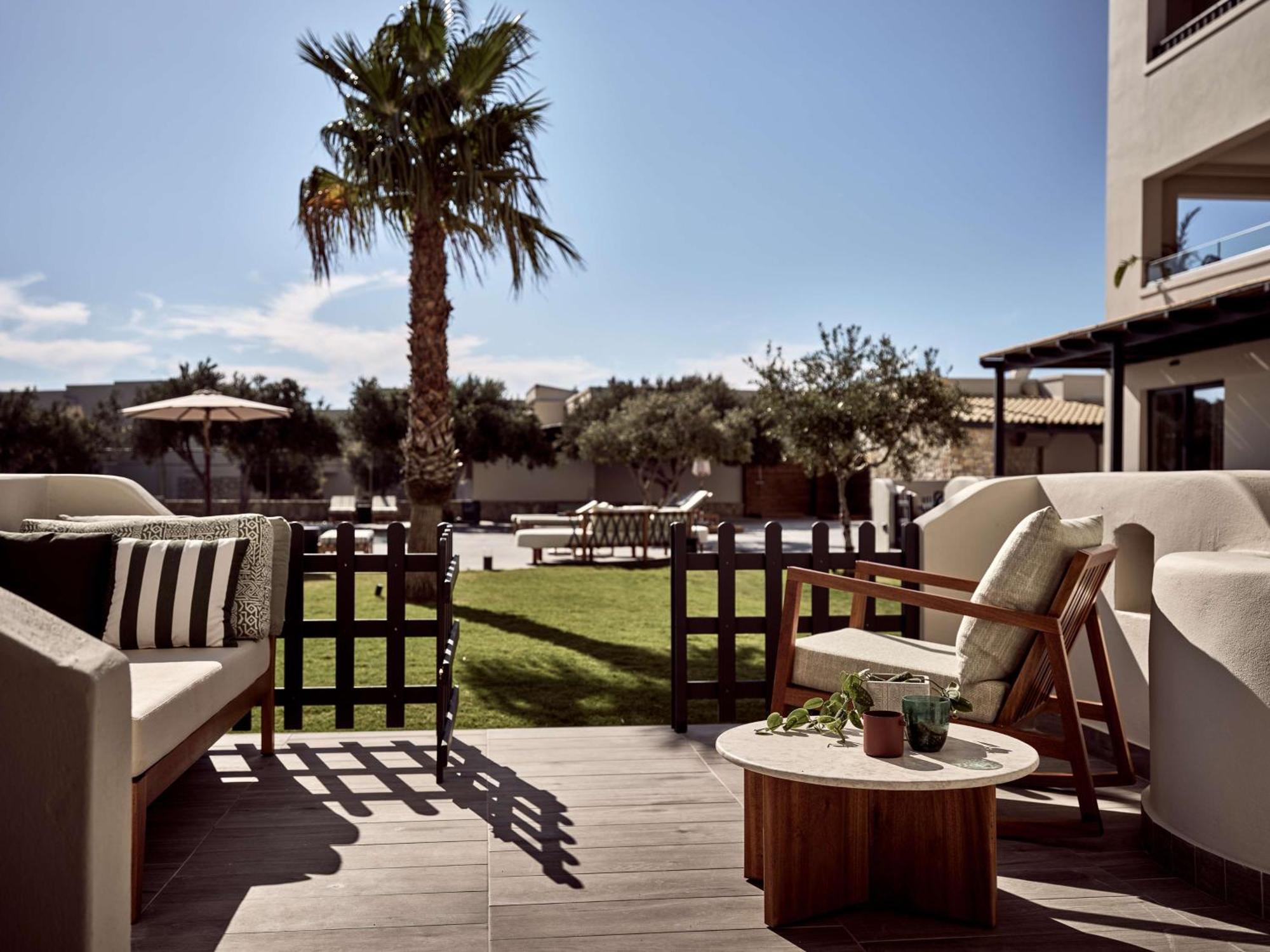 Numo Ierapetra Beach Resort Crete, Adults Only, Curio Collection Hilton Esterno foto