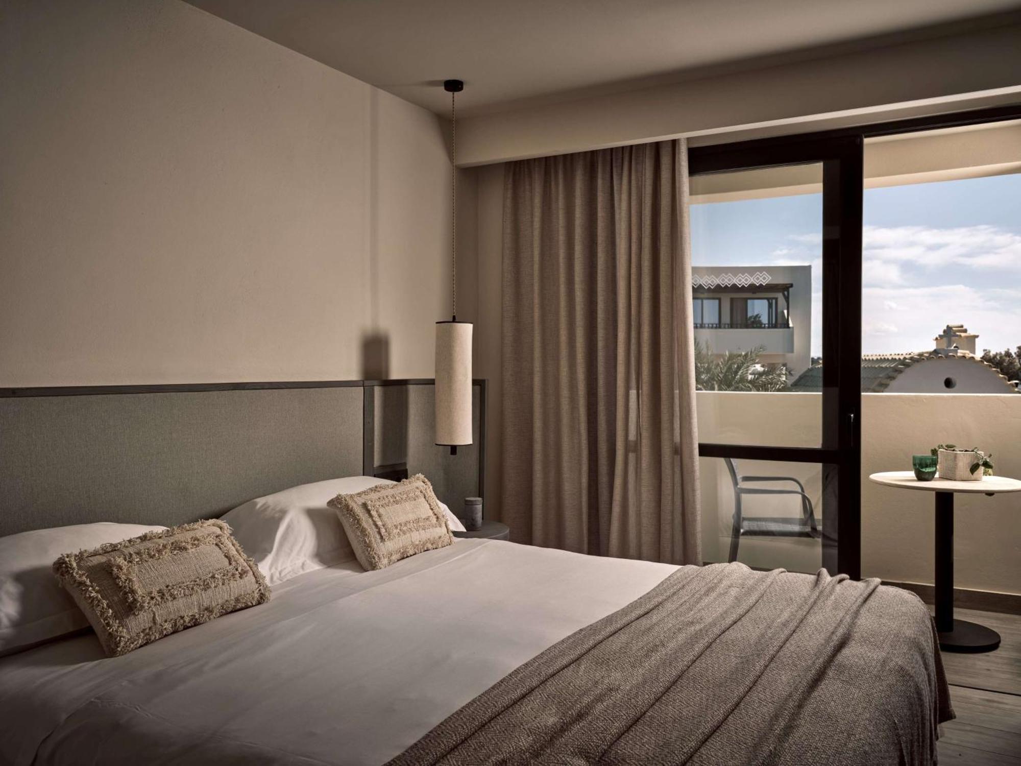 Numo Ierapetra Beach Resort Crete, Adults Only, Curio Collection Hilton Esterno foto