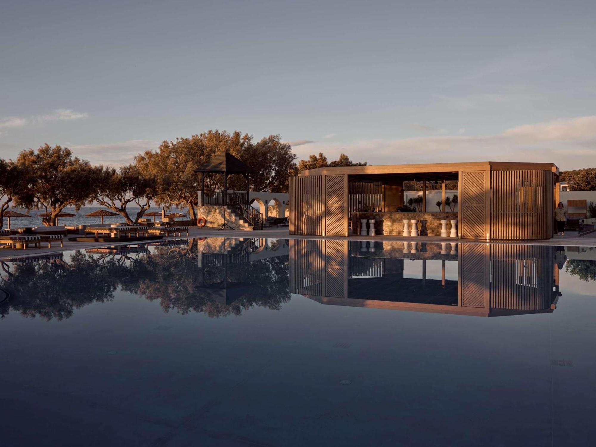 Numo Ierapetra Beach Resort Crete, Adults Only, Curio Collection Hilton Esterno foto